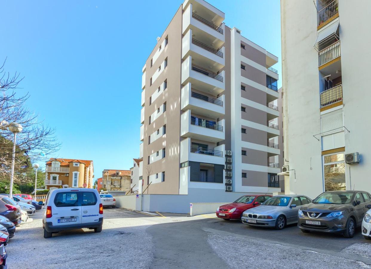 Luxury Apartment Petra Сплит Экстерьер фото